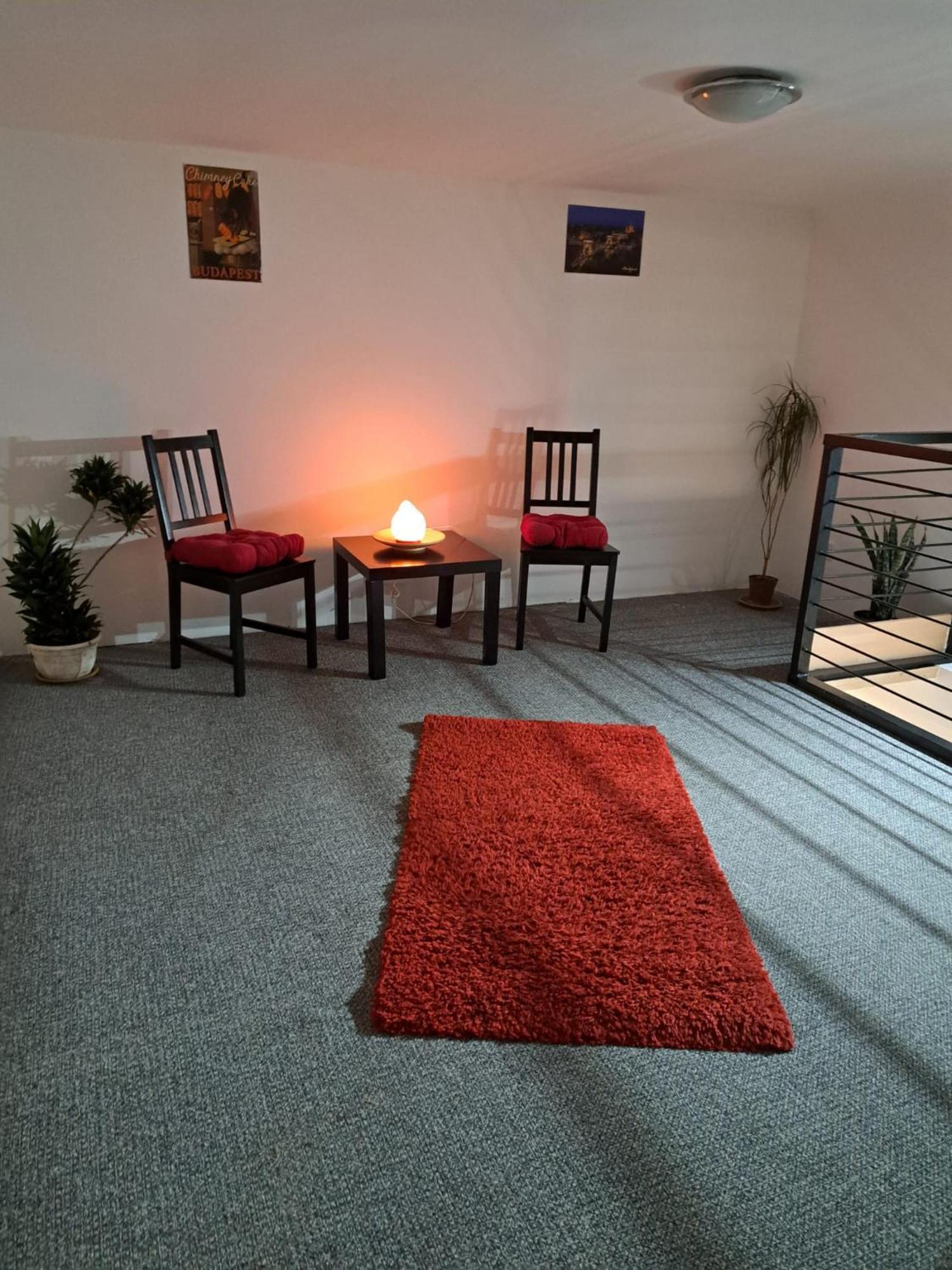 Sera'S Place In My Lovely Budapest Esterno foto